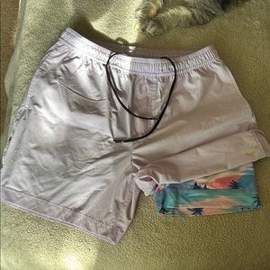 Chubbies Lavender Athletic Shorts with Tropical Lining